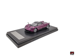 1-64  2017 Pagani Huayra  Roadster Diecast model car- Purple color